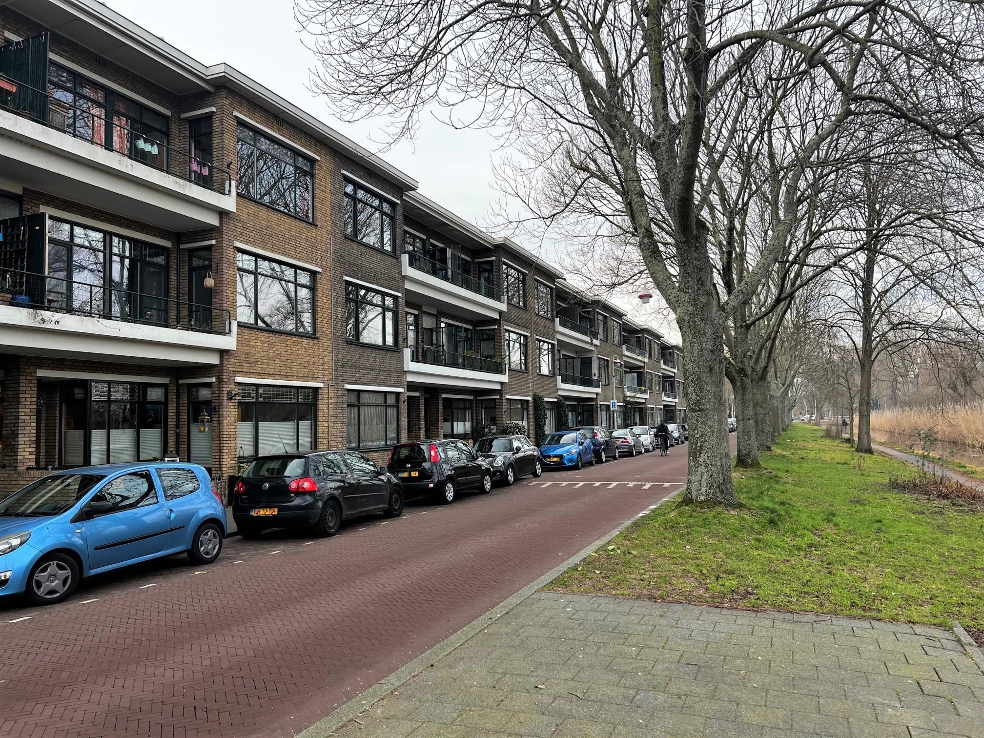 Appartement Carel Reinierszkade in Den Haag