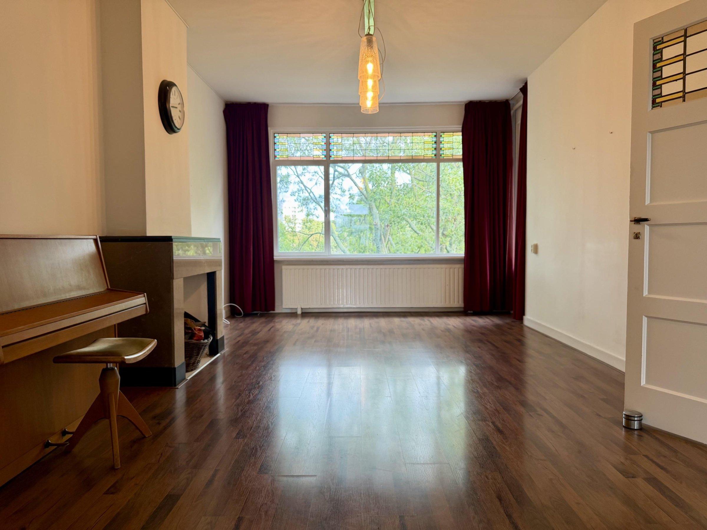 Appartement Carel Reinierszkade 2