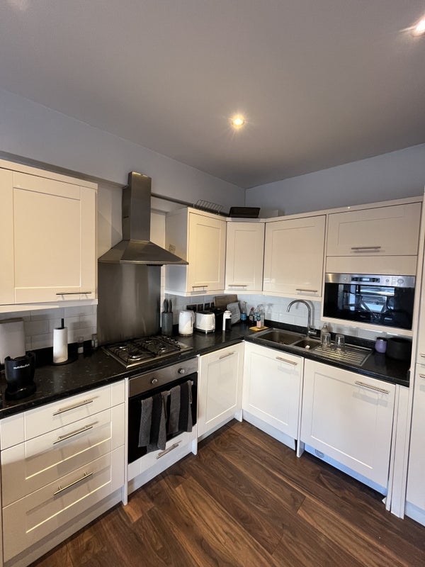 Room Balham High Road in Greater London