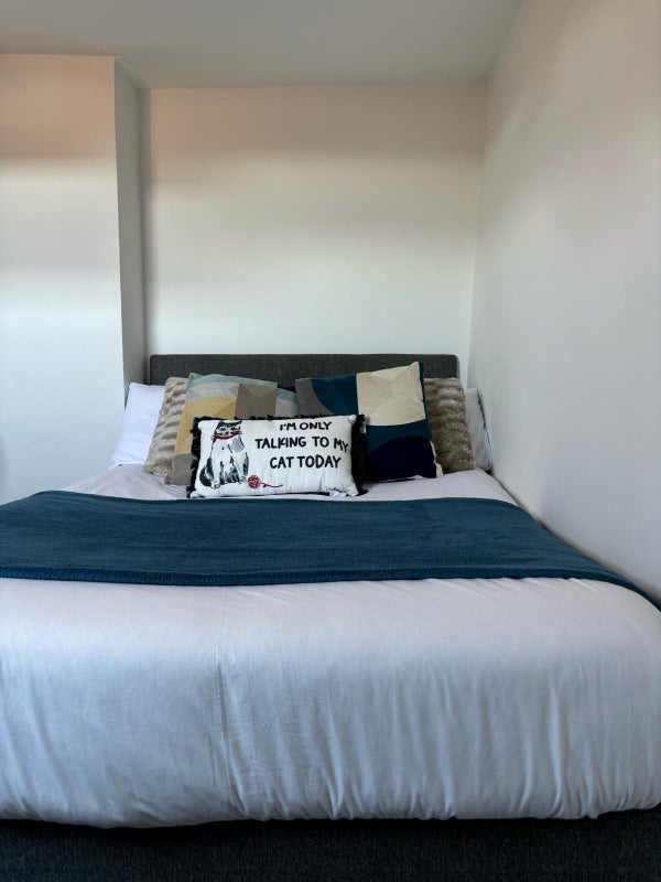 Room Milligan Road in Leicester