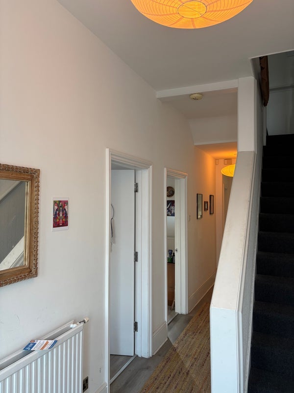 Room La Rose Lane in Greater London