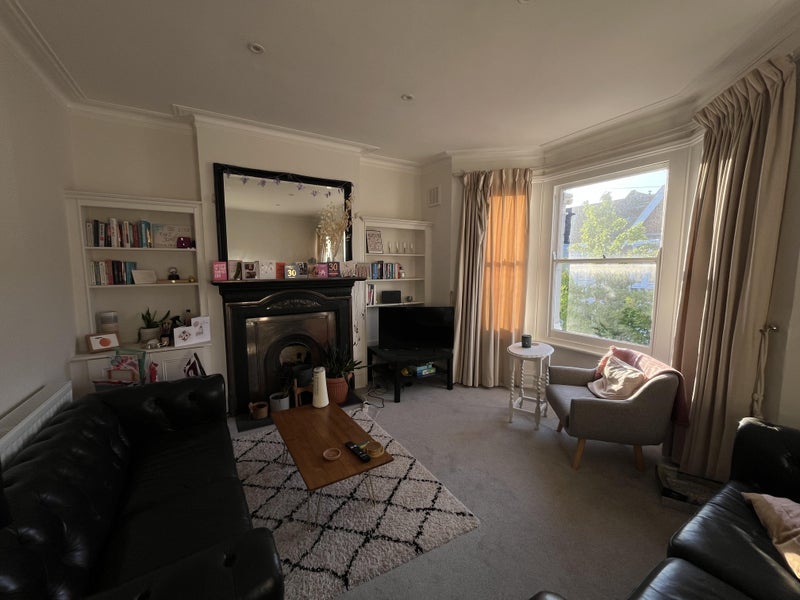 Room Gosberton Road in Greater London