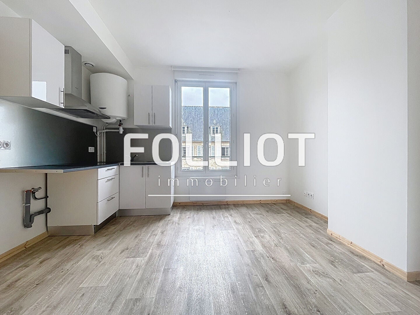 Flat Rue Auguste Briard in Villers-Bocage