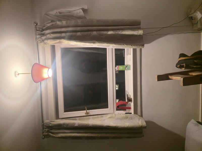 Room Armadale Path in Glasgow
