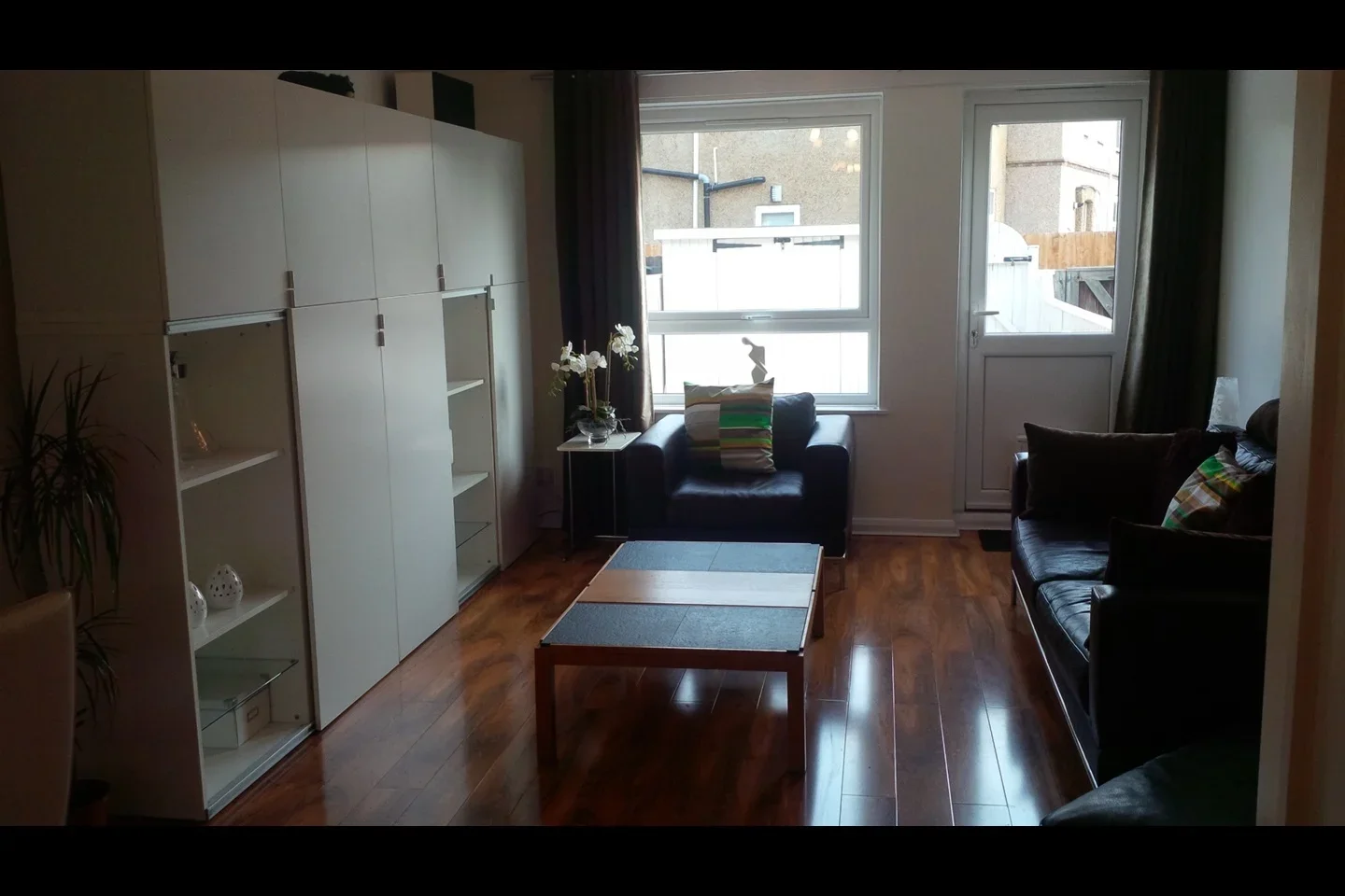 Flat Singleton Close in Greater London