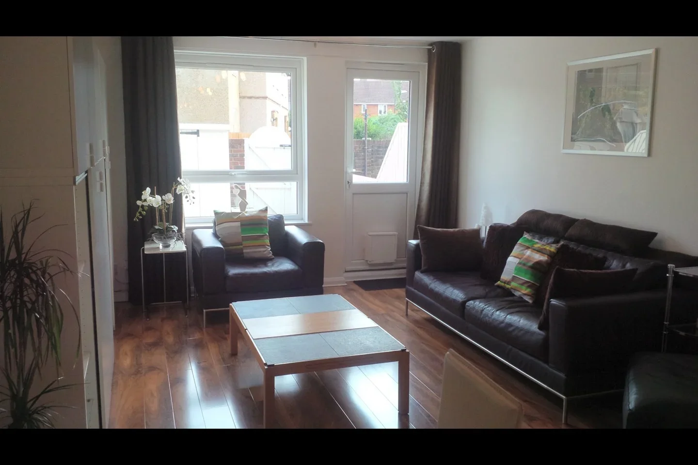 Flat Singleton Close in Greater London
