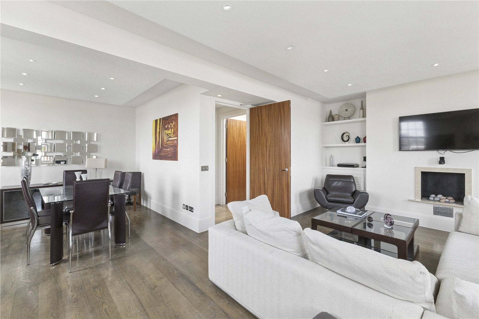 Flat Ebury Street in City of Westminster