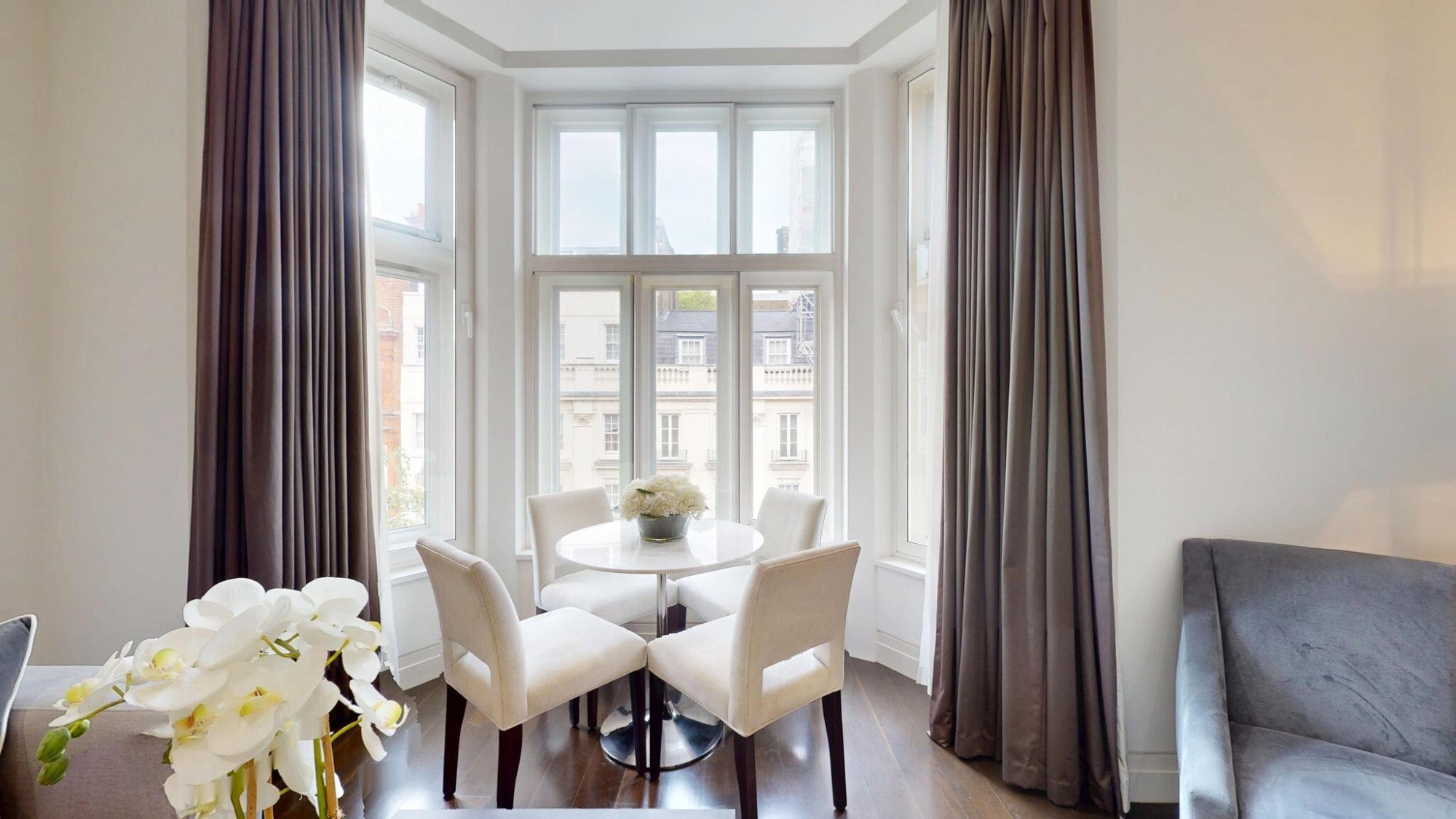 Flat North Audley Street in City of Westminster