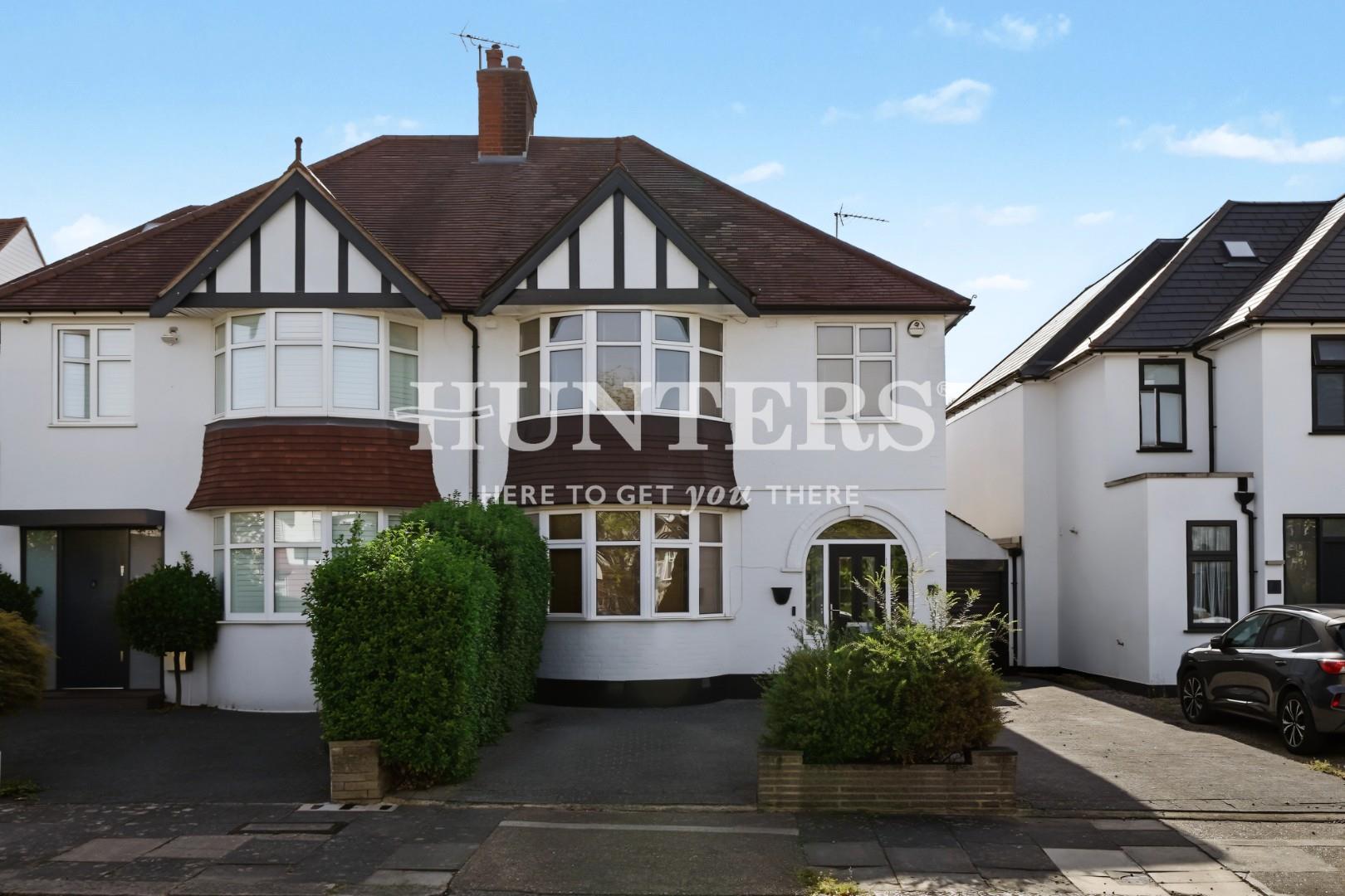 House Wren Avenue in Greater London