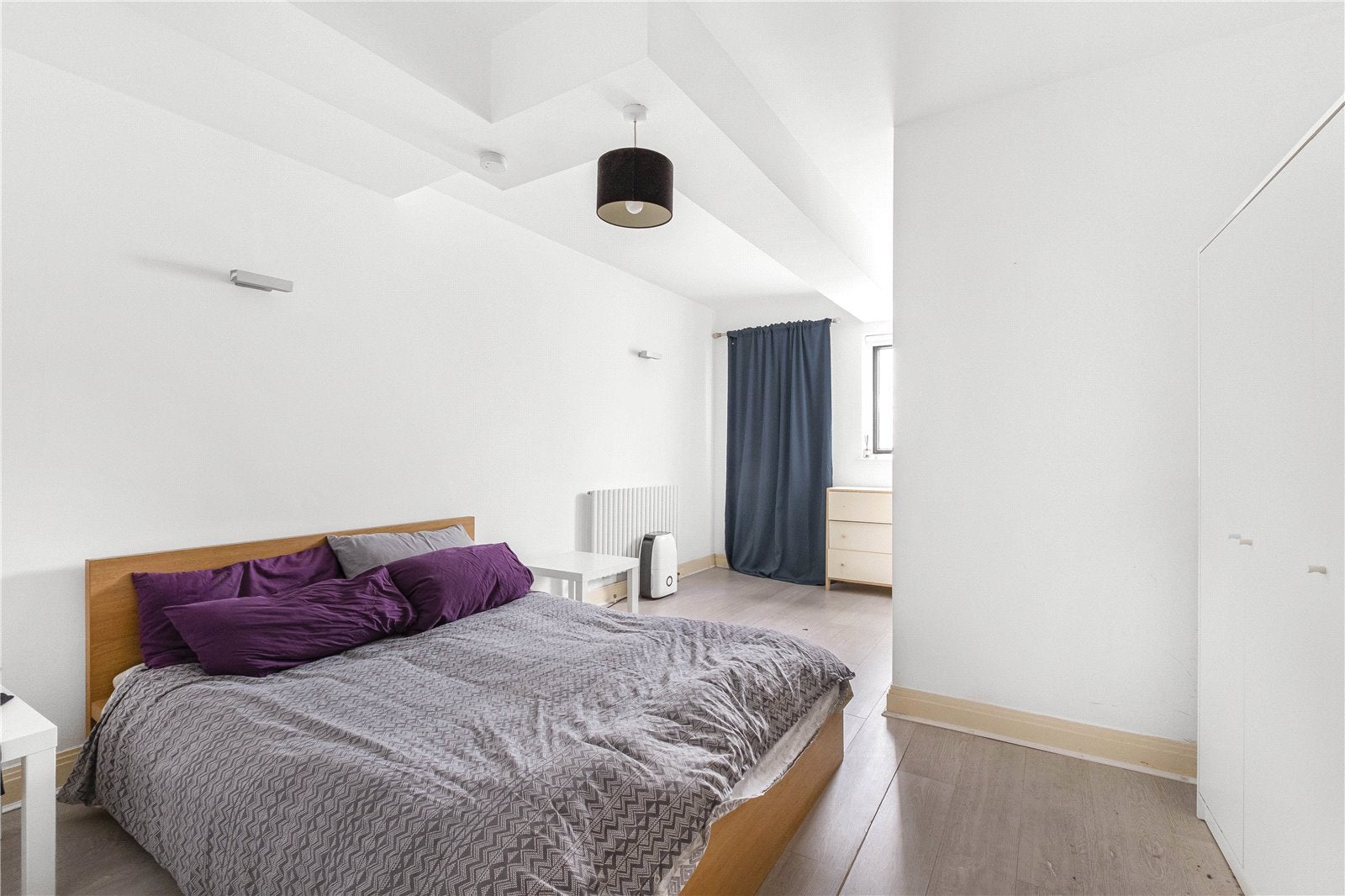 Flat Risborough Street in Greater London