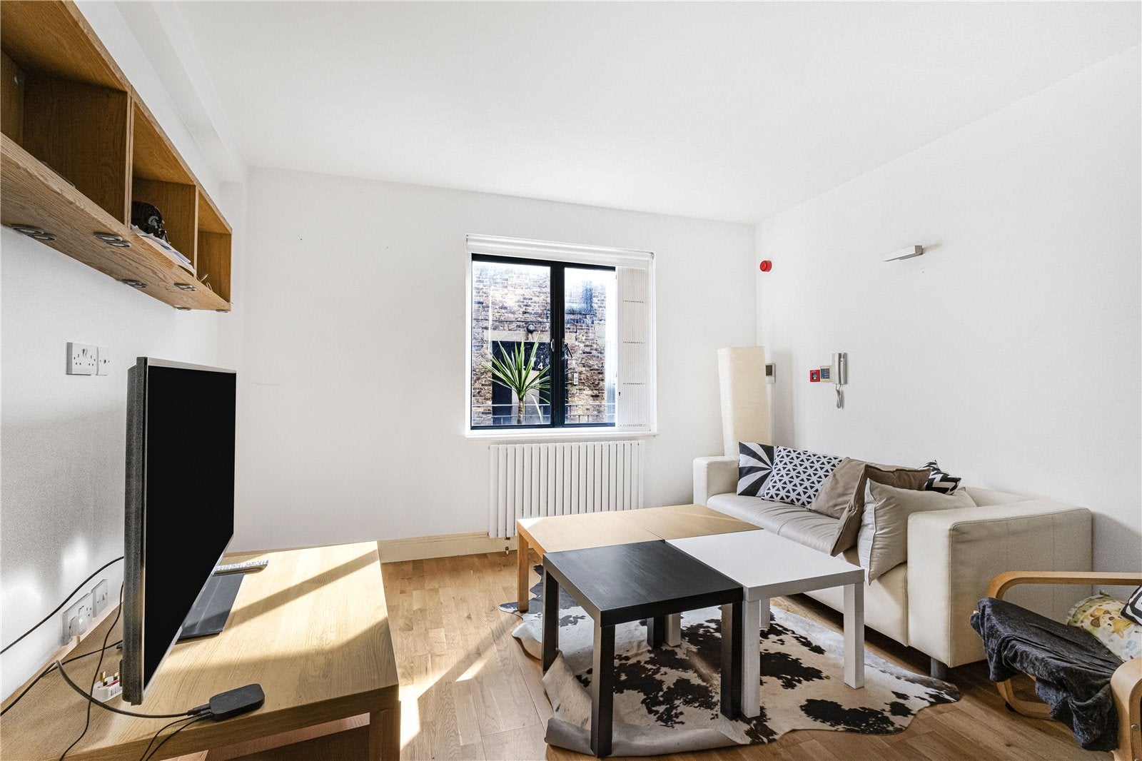 Flat Risborough Street in Greater London