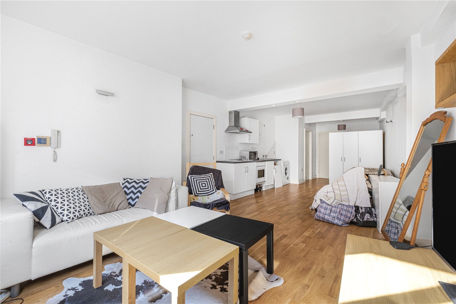 Flat Risborough Street in Greater London