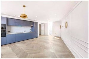 Flat Edith Row in Greater London
