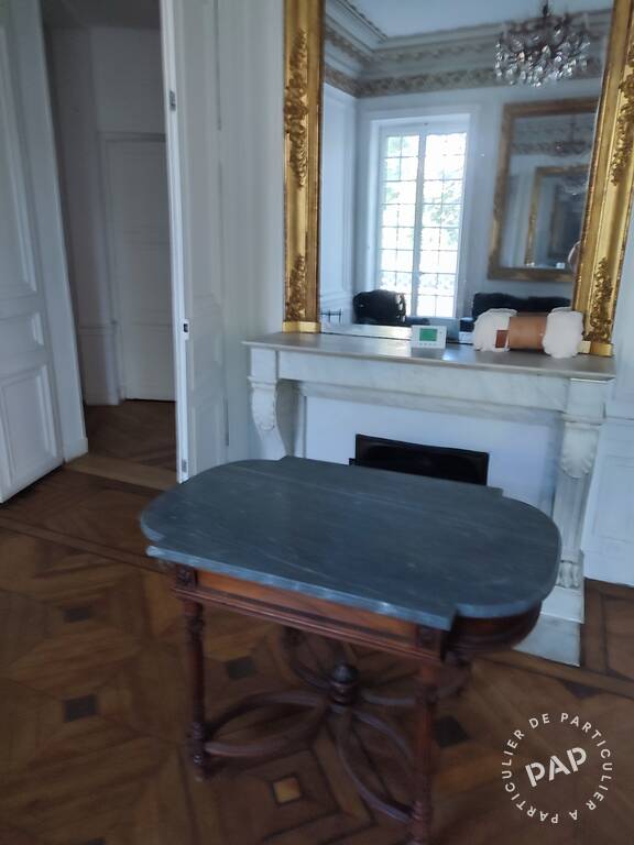 Flat Place Franz Liszt in Paris