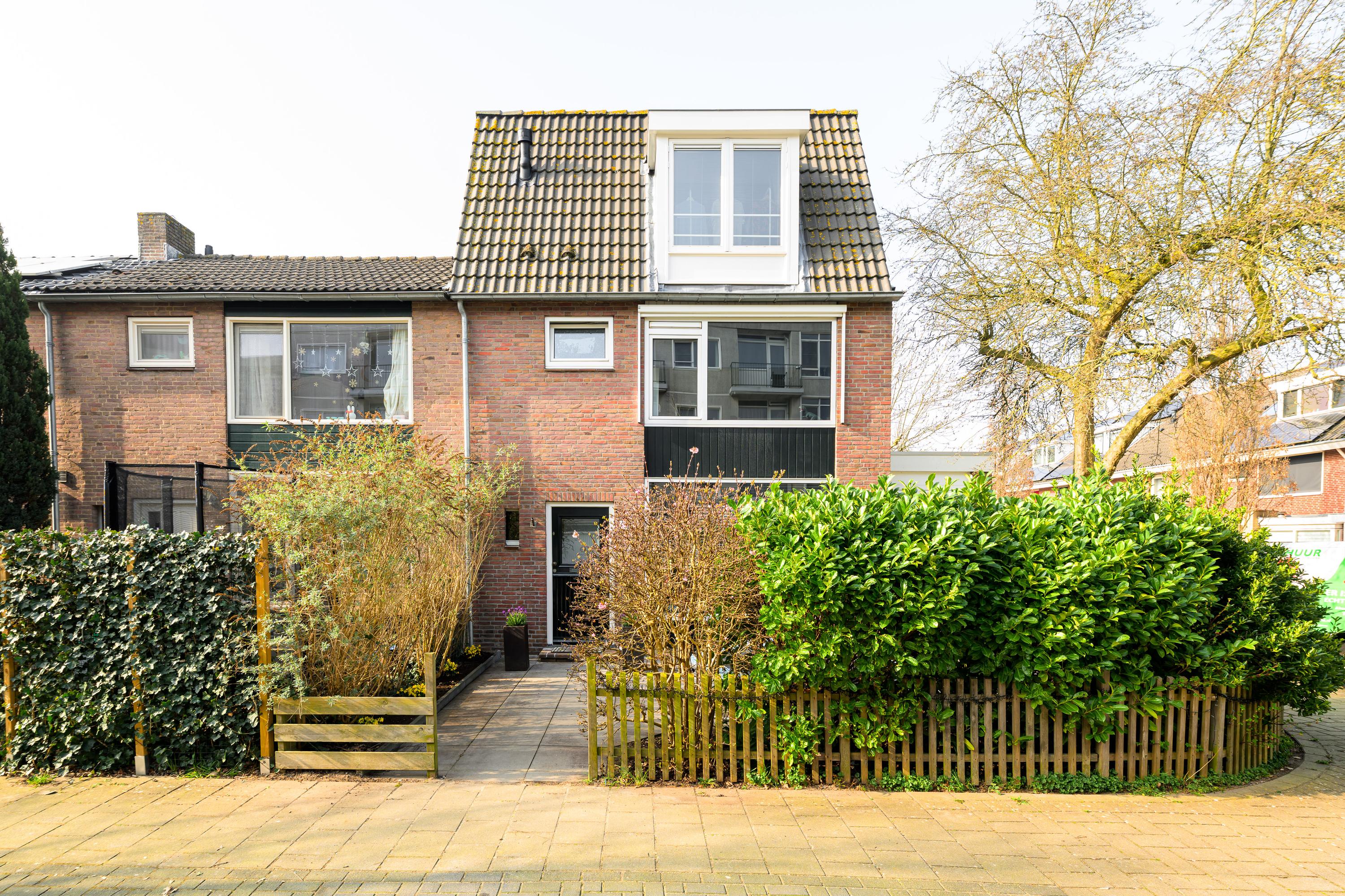 Rembrandtlaan 49 in Voorschoten