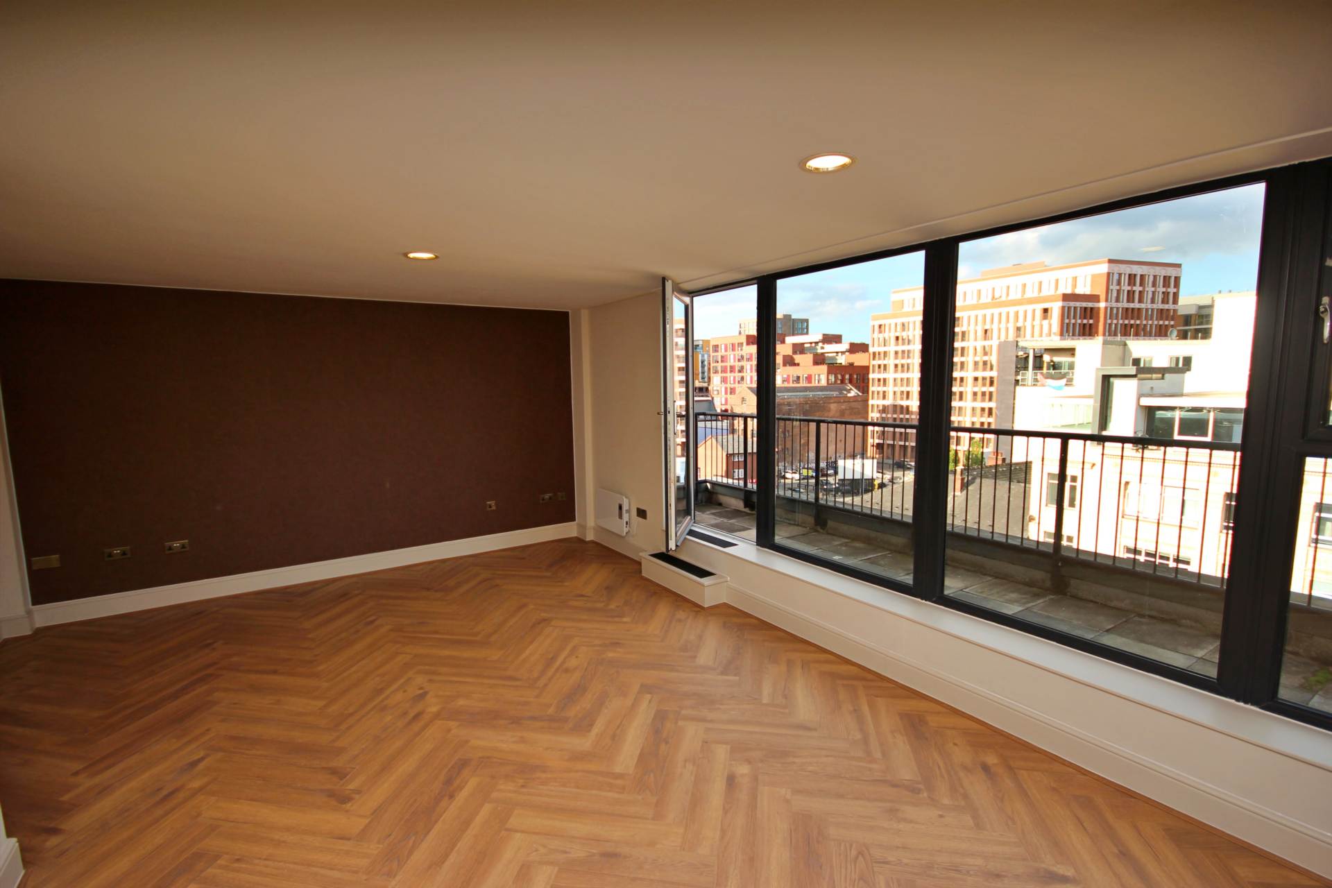 Flat Great Ancoats Street in Manchester