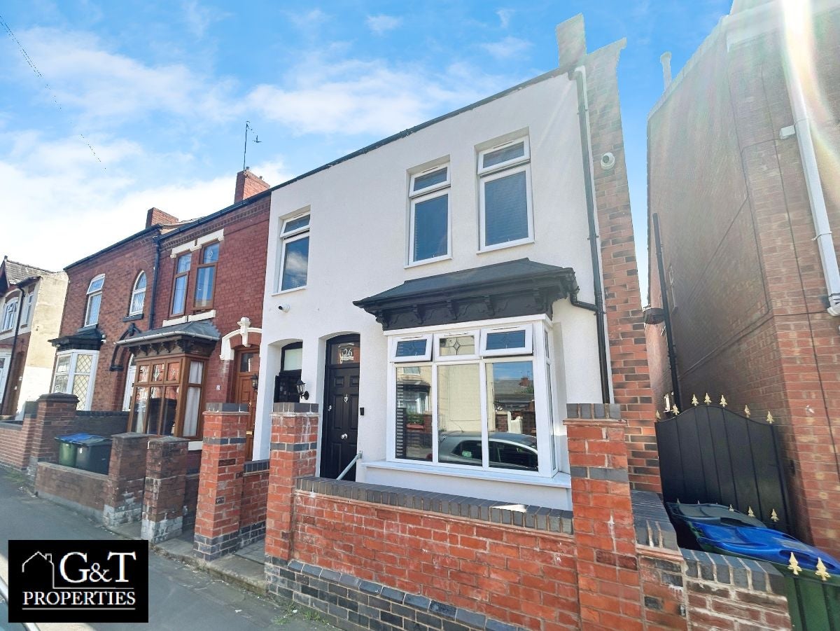 House Trinity Street in Sandwell