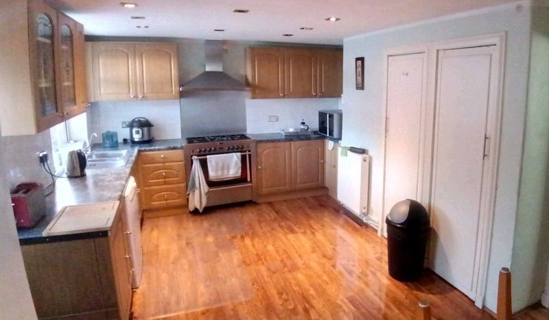 Room Murray Square in Greater London