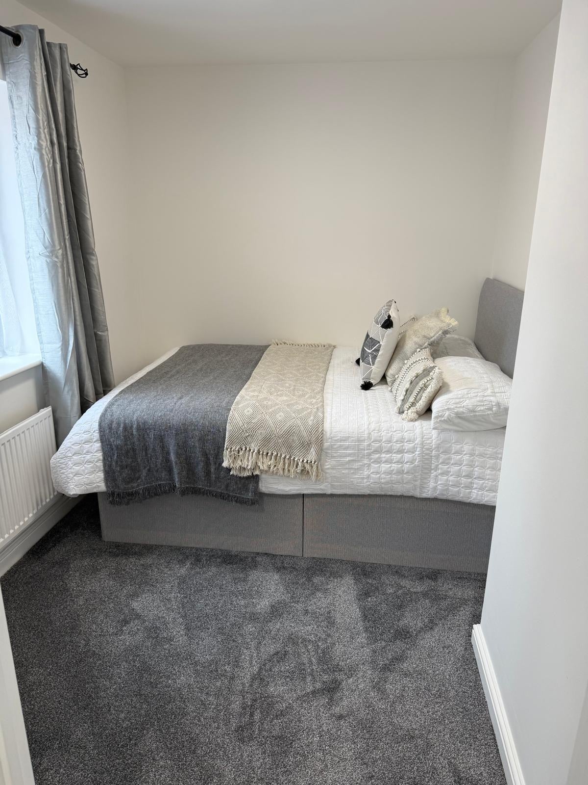 Room Lyvelly Gardens in Peterborough
