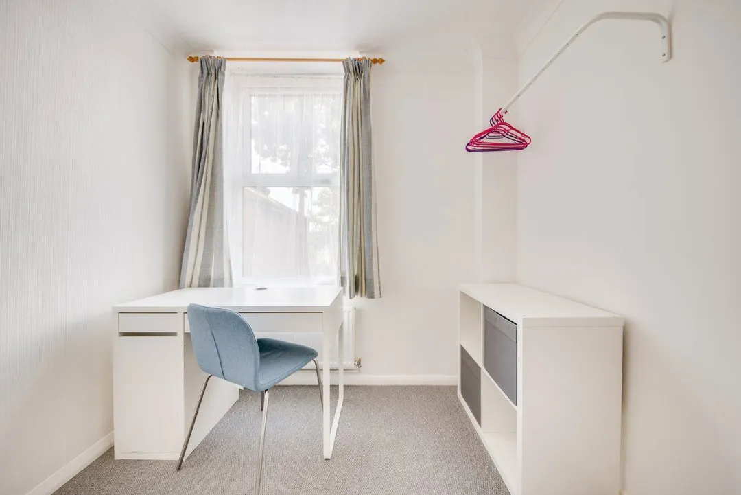 Room York Road in Canterbury