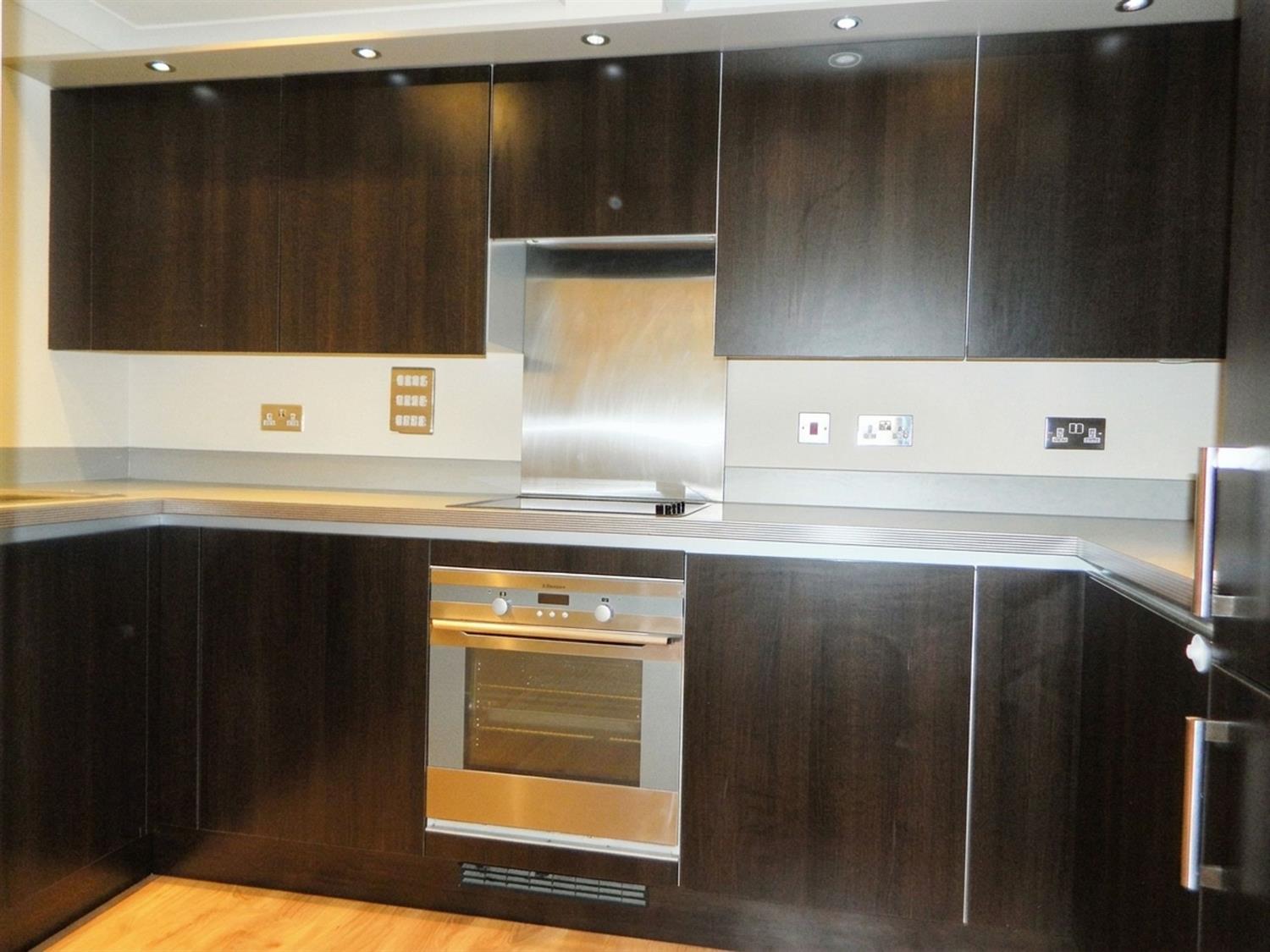 Flat Elm Grove in Horsham