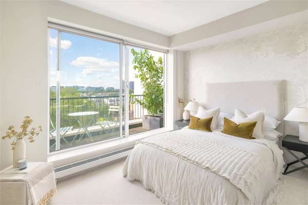 Flat Lancaster Gate in City of Westminster