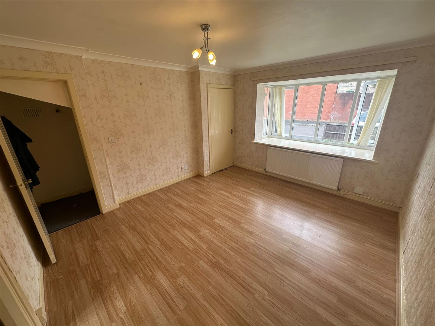 House Mortimer Street in Royton