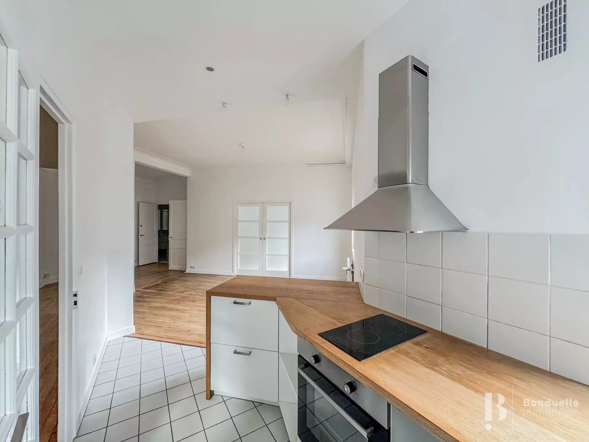 Appartement Rue La Boétie à Paris