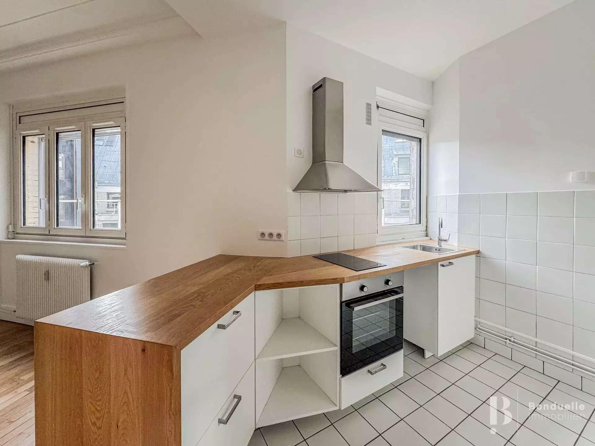 Appartement Rue La Boétie à Paris