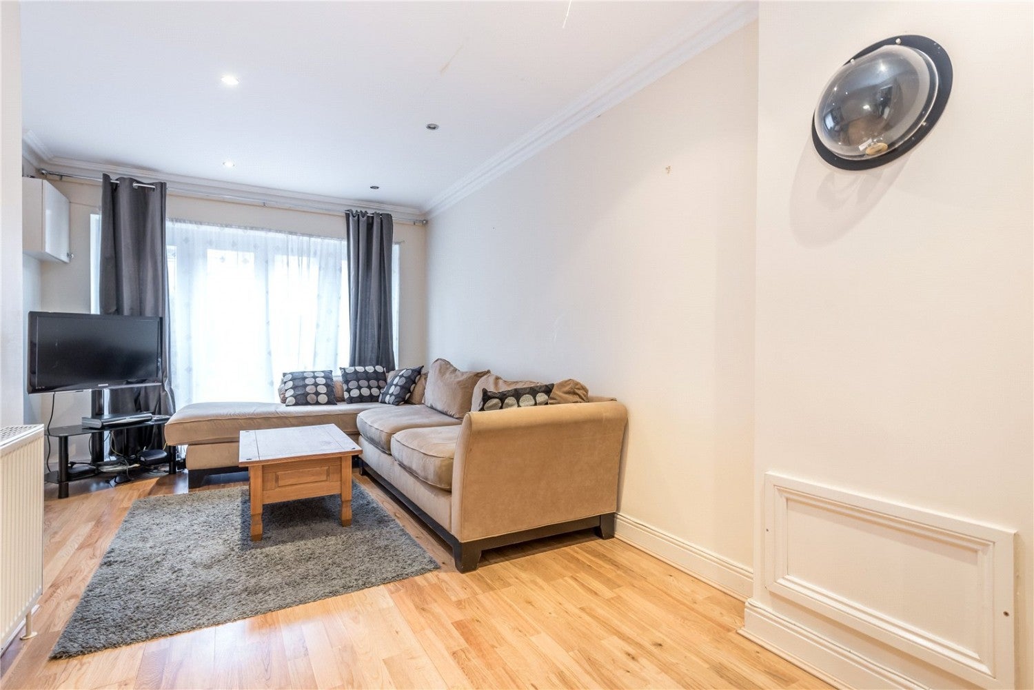 House Cobble Mews in Greater London