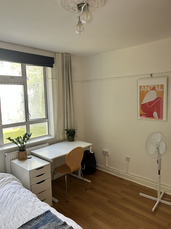Room Old Bethnal Green Road in Greater London