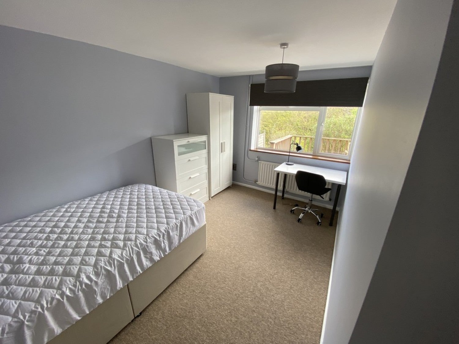 Room Chalk Ridge in Winchester