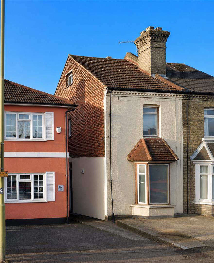 Flat Southgate Road in Hertsmere