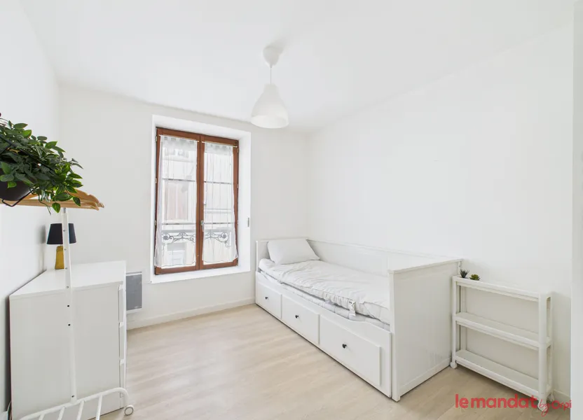 Chambre Rue Docteur Thomas à Reims