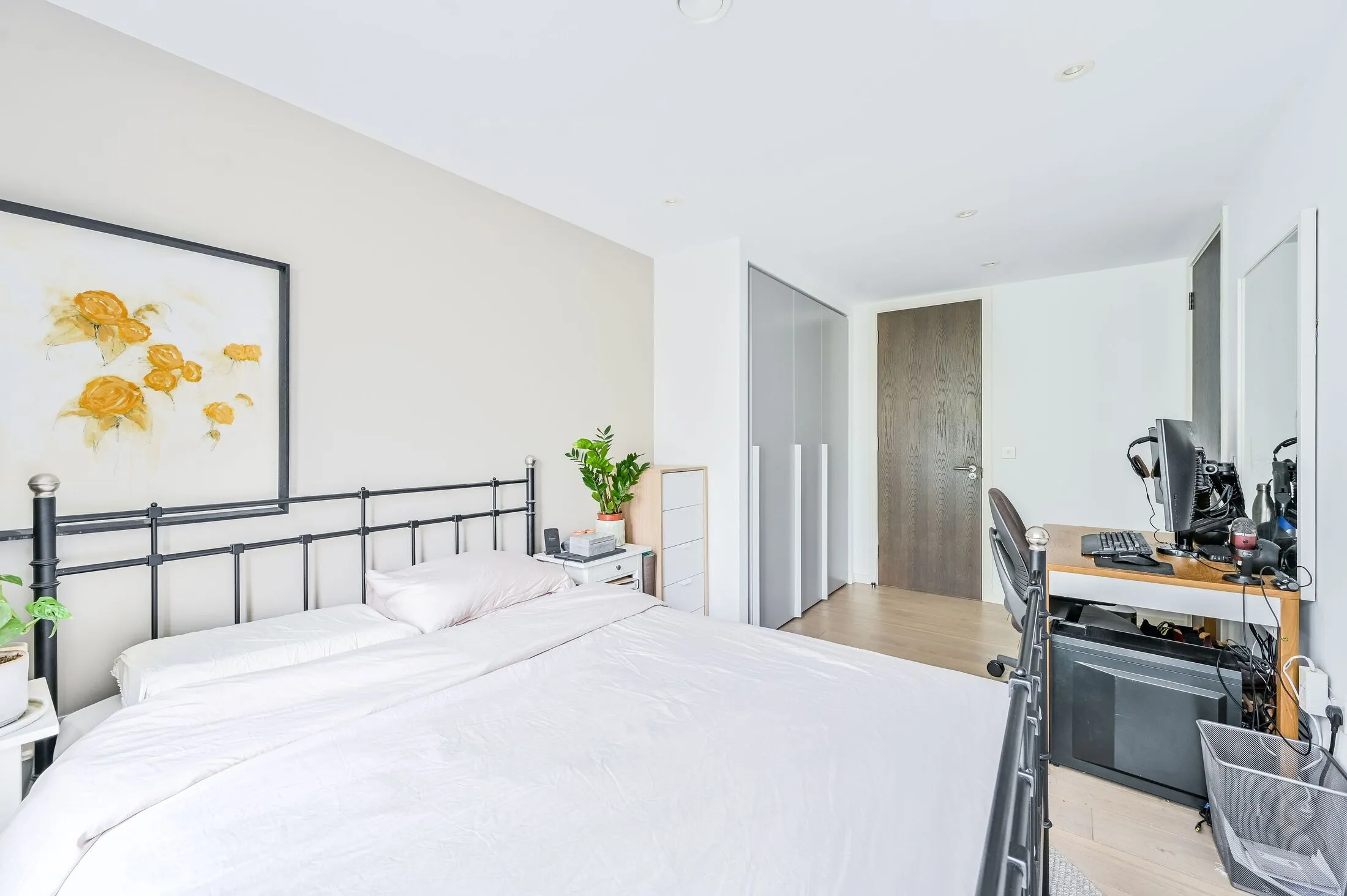 Flat New North Road in Greater London