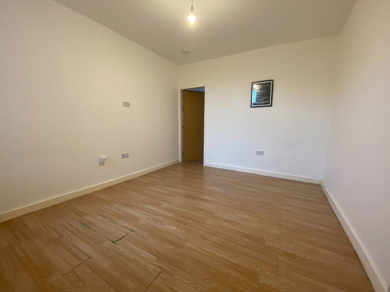 Flat Biddulph Avenue in Leicester