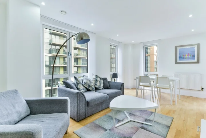 Flat Cassilis Road in Greater London