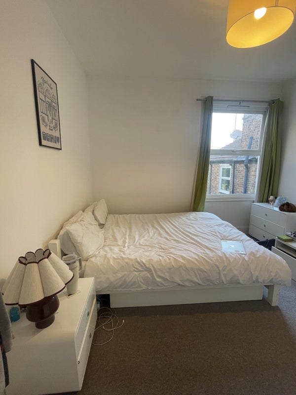 Room Bickley Street in Greater London
