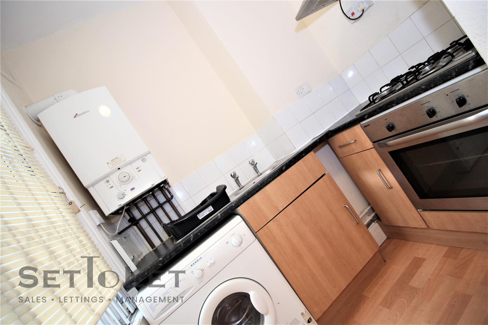 Flat Evington Road in Leicester