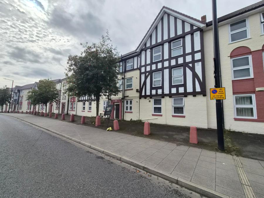Flat Leazes Court in Newcastle upon Tyne