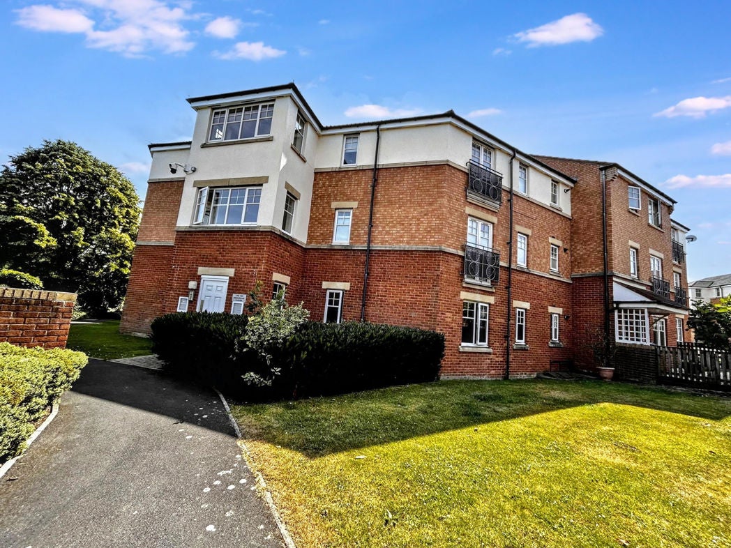 Flat Redgrave Close in Gateshead