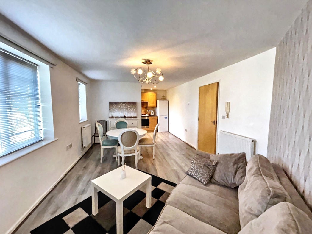Flat Redgrave Close in Gateshead