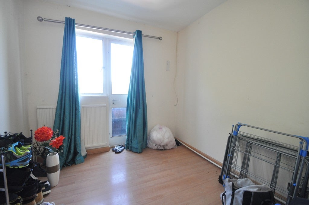 Flat London Road in Castle Point