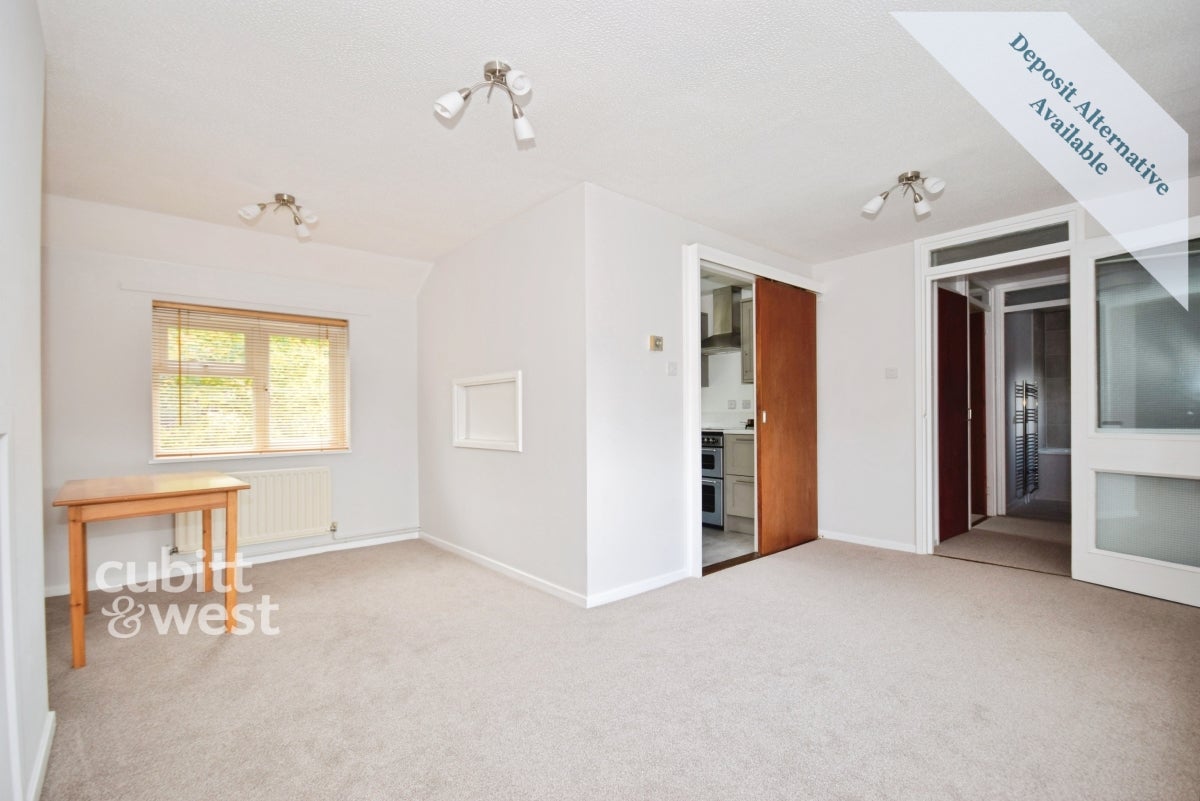 Flat Campbell Road in Greater London