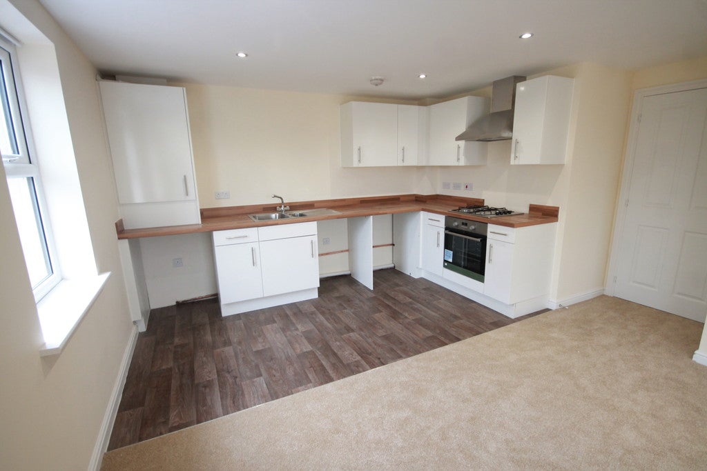 Flat Heyford Avenue in Chorley