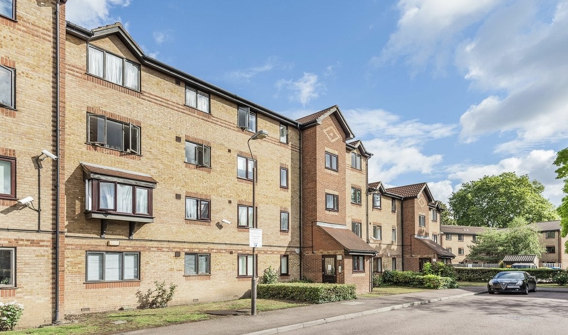 Flat John Maurice Close in Greater London