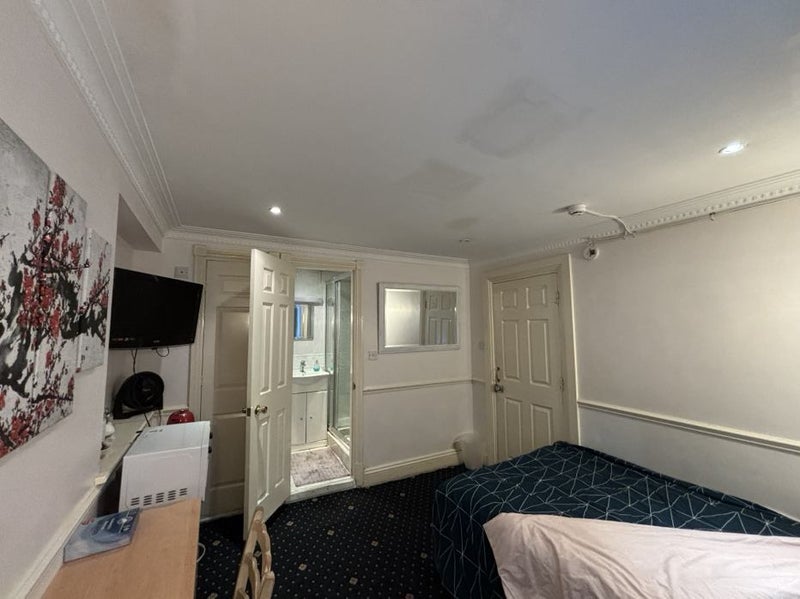 Room Sussex Gardens in City of Westminster