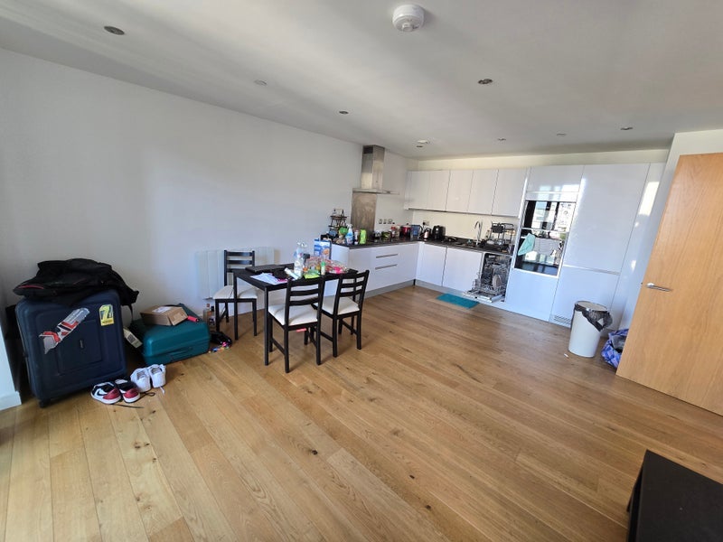 Room Narrow Lewins Mead in Bristol