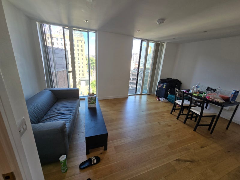 Room Narrow Lewins Mead in Bristol