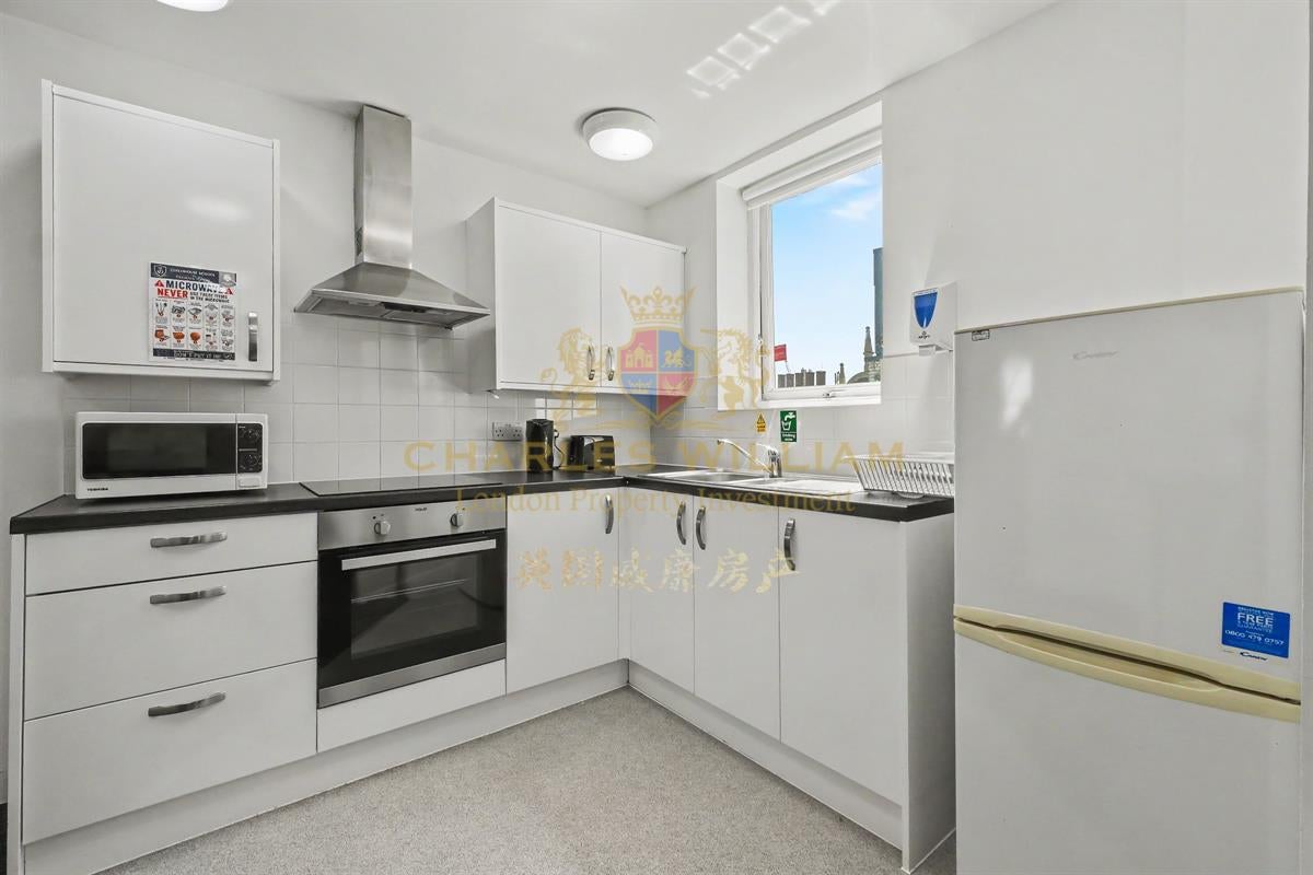 Flat Southampton Row in Greater London